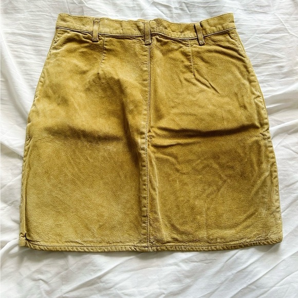 Scotts suede skirt washable - Picture 4 of 6